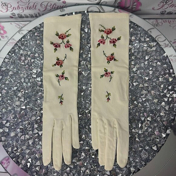 Accessories - 1950s cream mid-length gloves with embroidered flowers made in france rare vtg